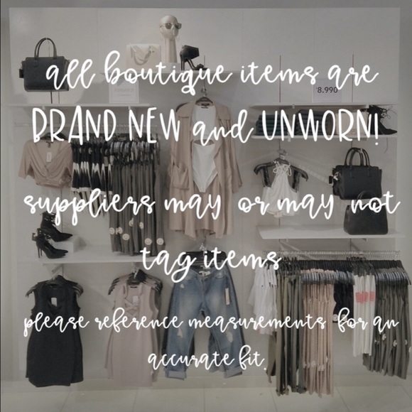 🎉HP🎉 Boho Floral Wrap Midi Dress - Picture 11 of 11